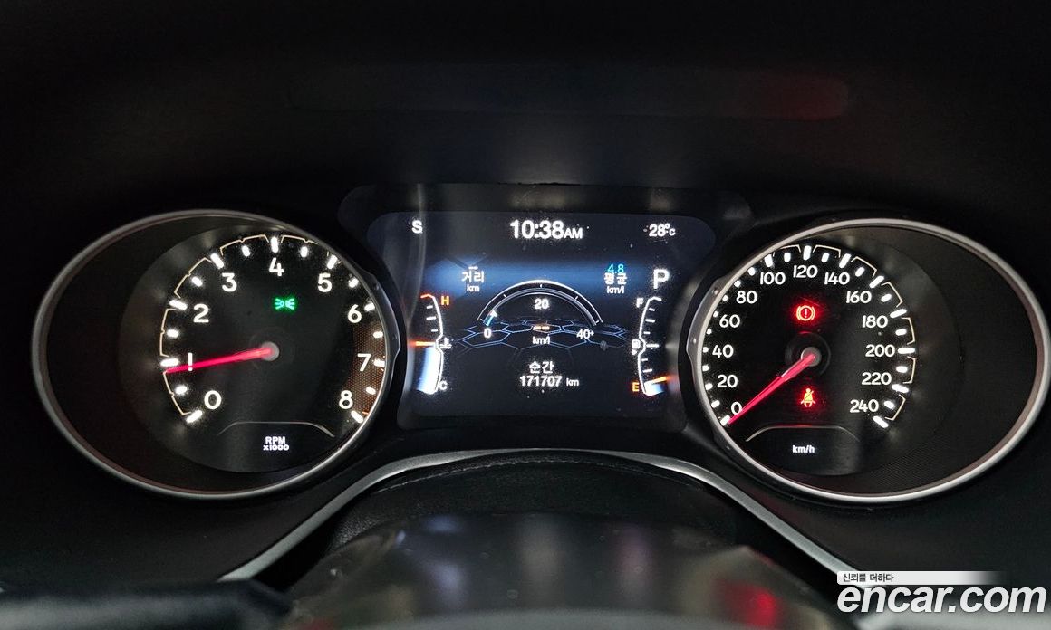 Jeep Compass 2nd Gen фото 8