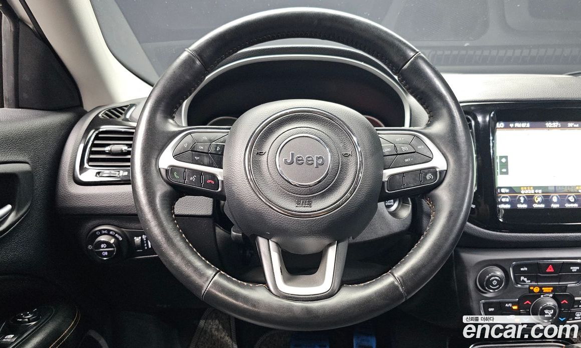 Jeep Compass 2nd Gen фото 13