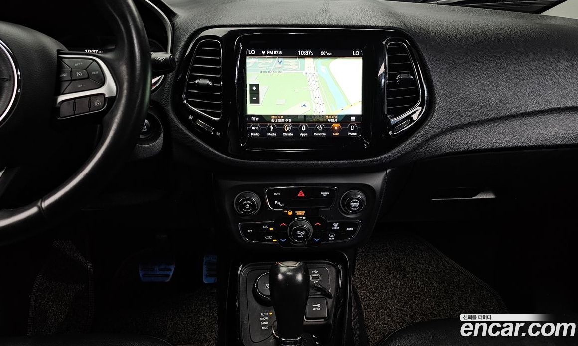 Jeep Compass 2nd Gen фото 14