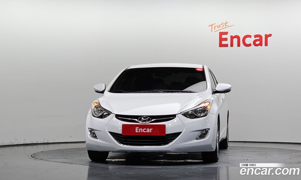 Hyundai Avante (MD) фото 3