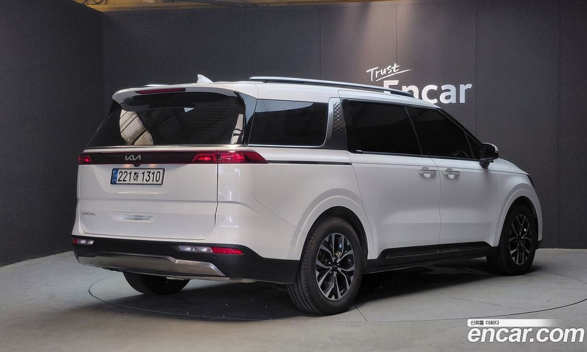 Kia Carnival 4th Gen фото 2