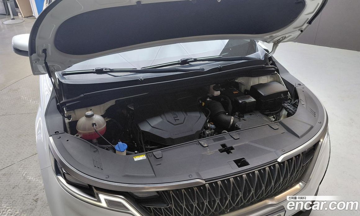 Kia Carnival 4th Gen фото 6
