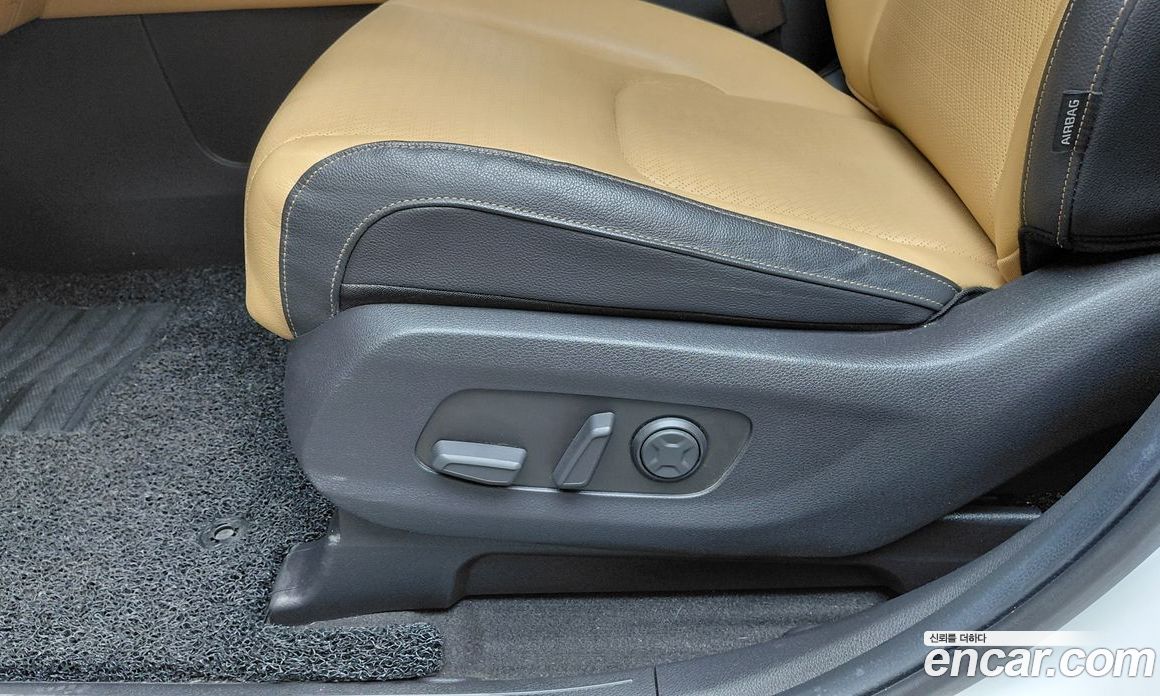 Kia Carnival 4th Gen фото 18