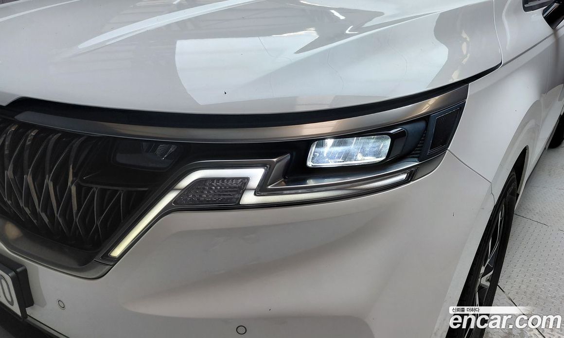Kia Carnival 4th Gen фото 22