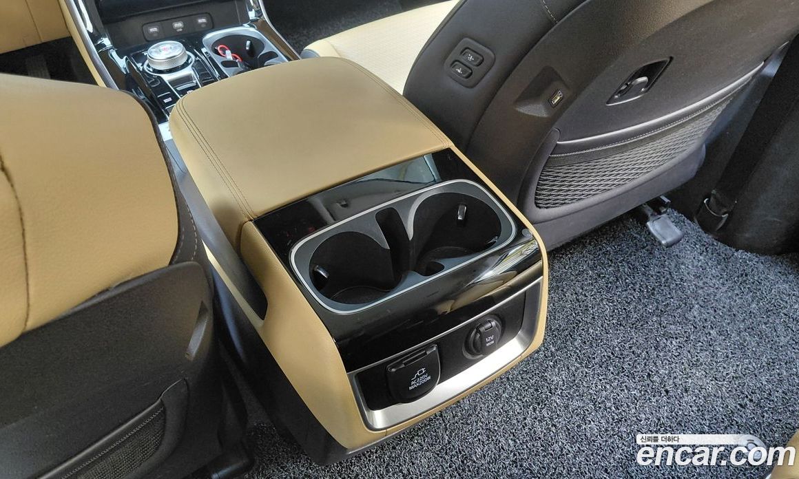 Kia Carnival 4th Gen фото 29