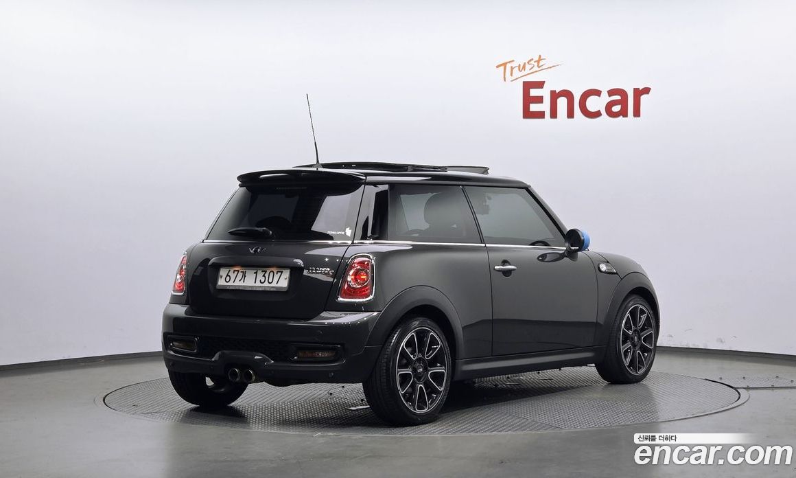 Mini Cooper S фото 2
