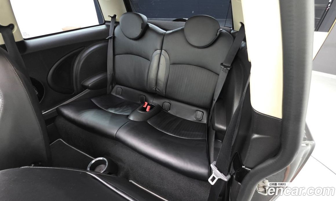 Mini Cooper S фото 12