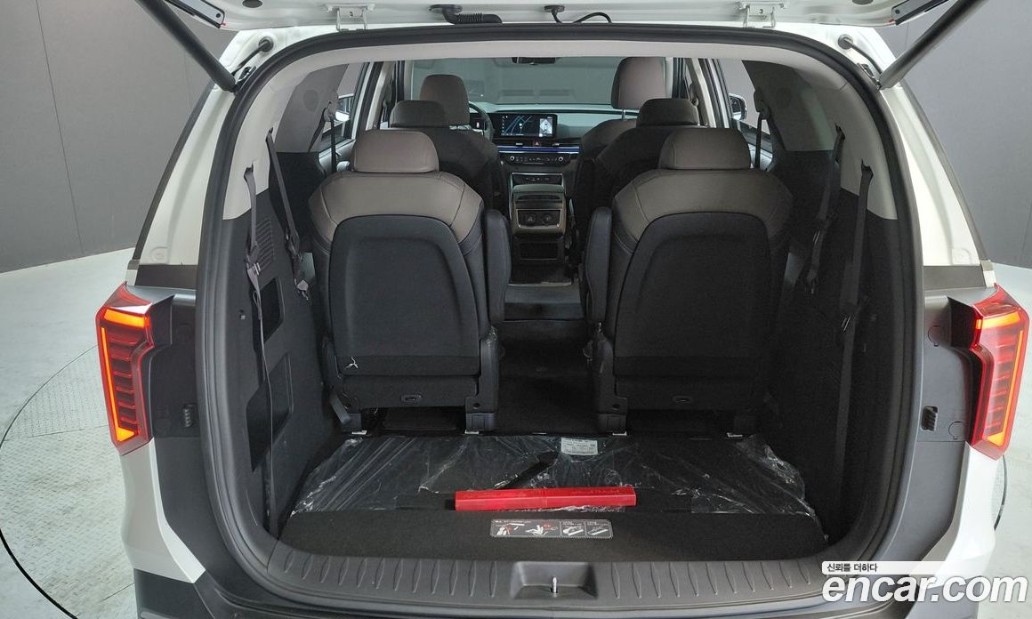 Kia Carnival 4th Gen Restyling фото 18