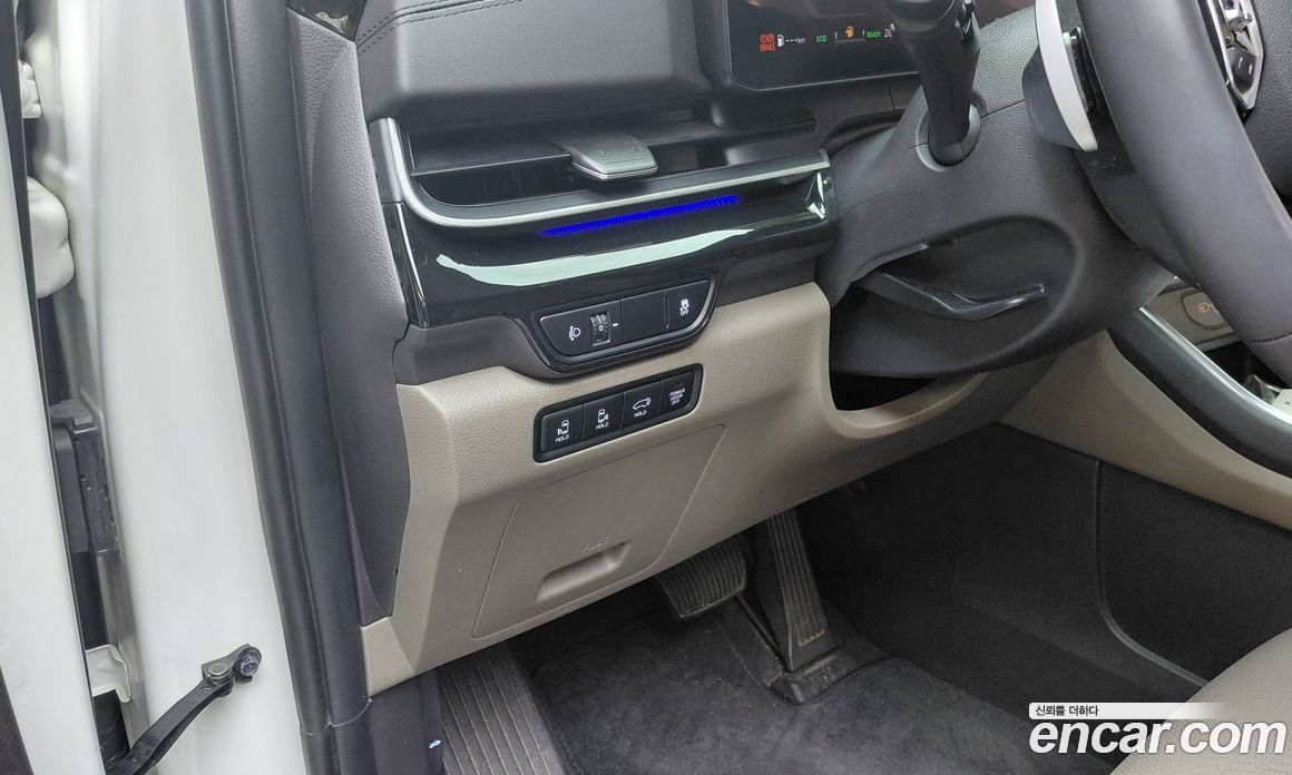 Kia Carnival 4th Gen Restyling фото 28
