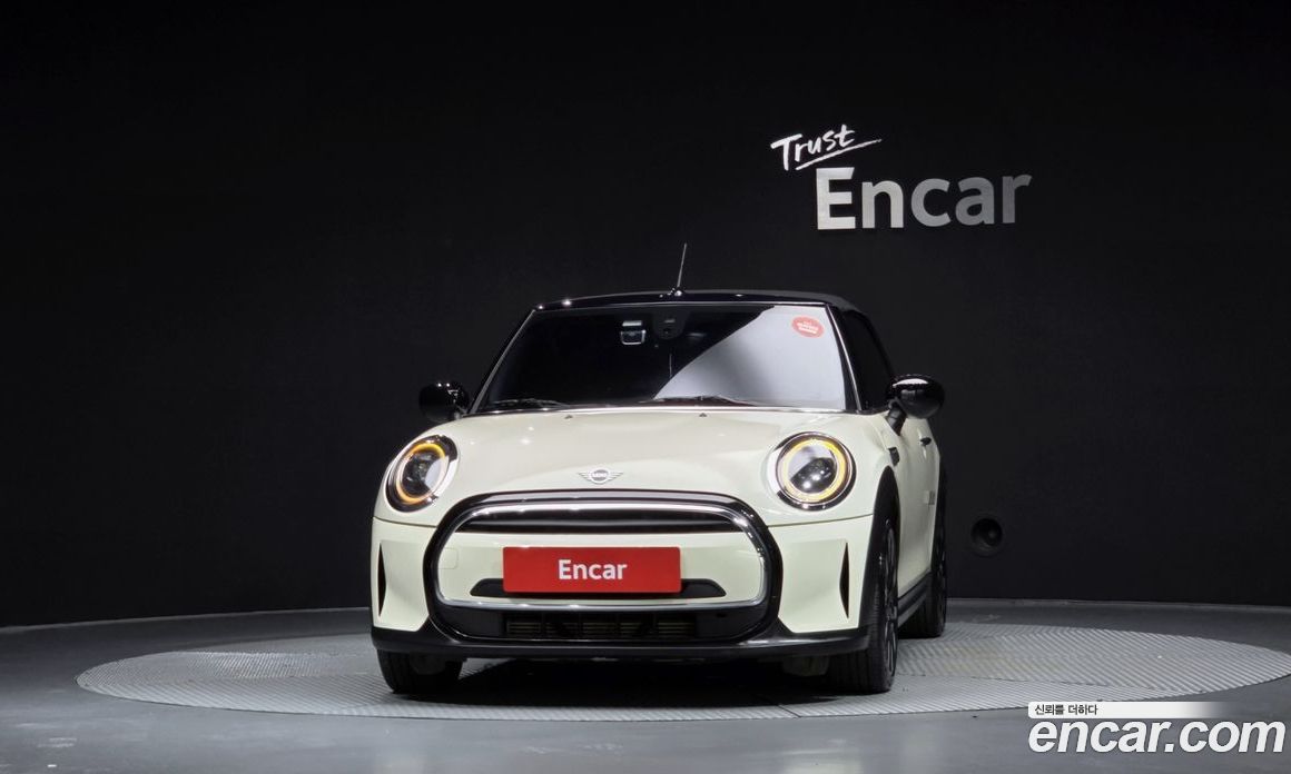 Mini Cooper Convertible фото 3