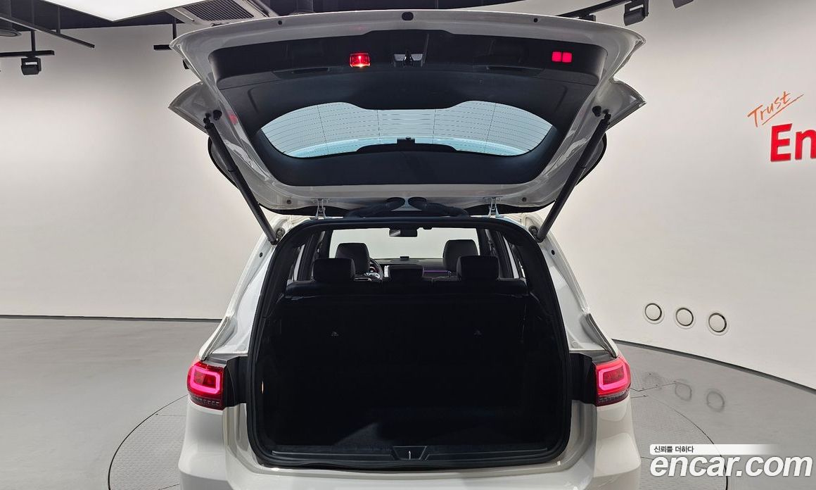 Mercedes-Benz GLB-Class X247 фото 18