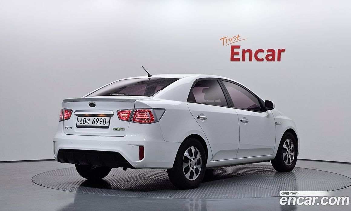 Kia Forte фото 2