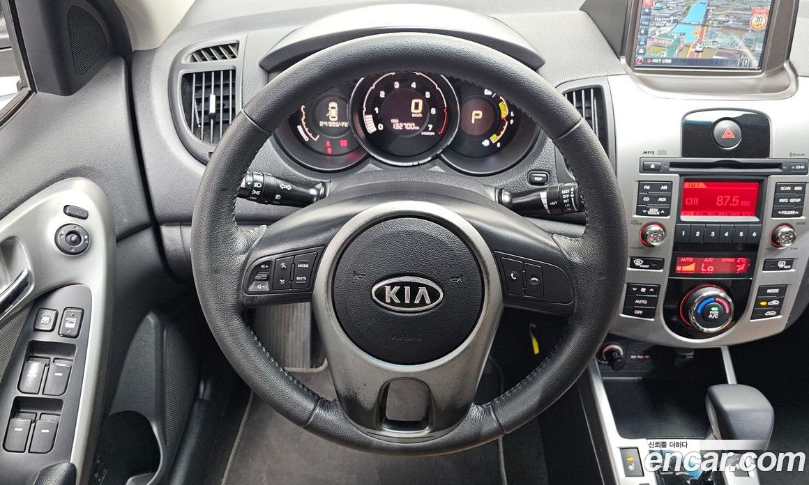 Kia Forte фото 13