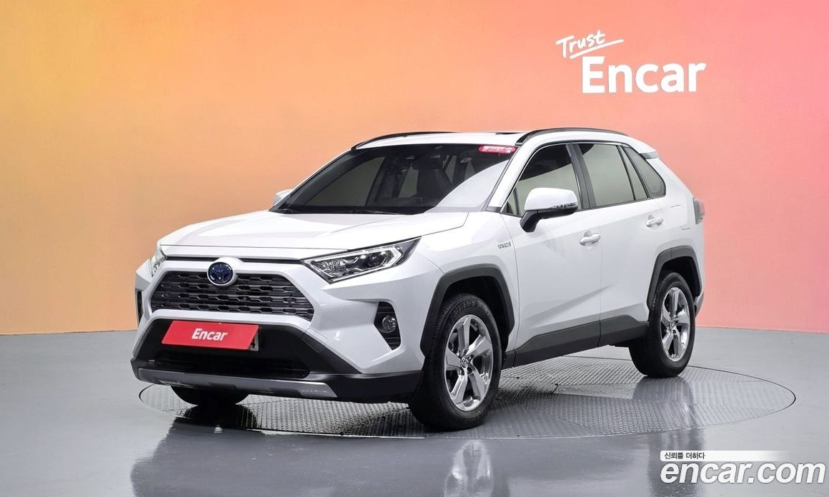 Toyota RAV4 5th Gen фото 21