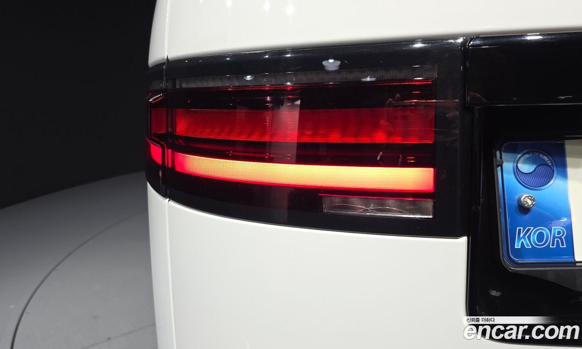 Land Rover Discovery 5 фото 23