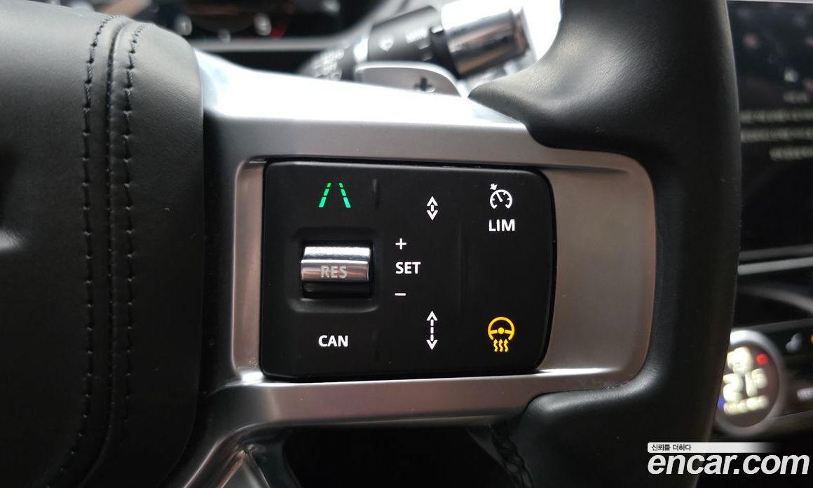 Land Rover Discovery 5 фото 34