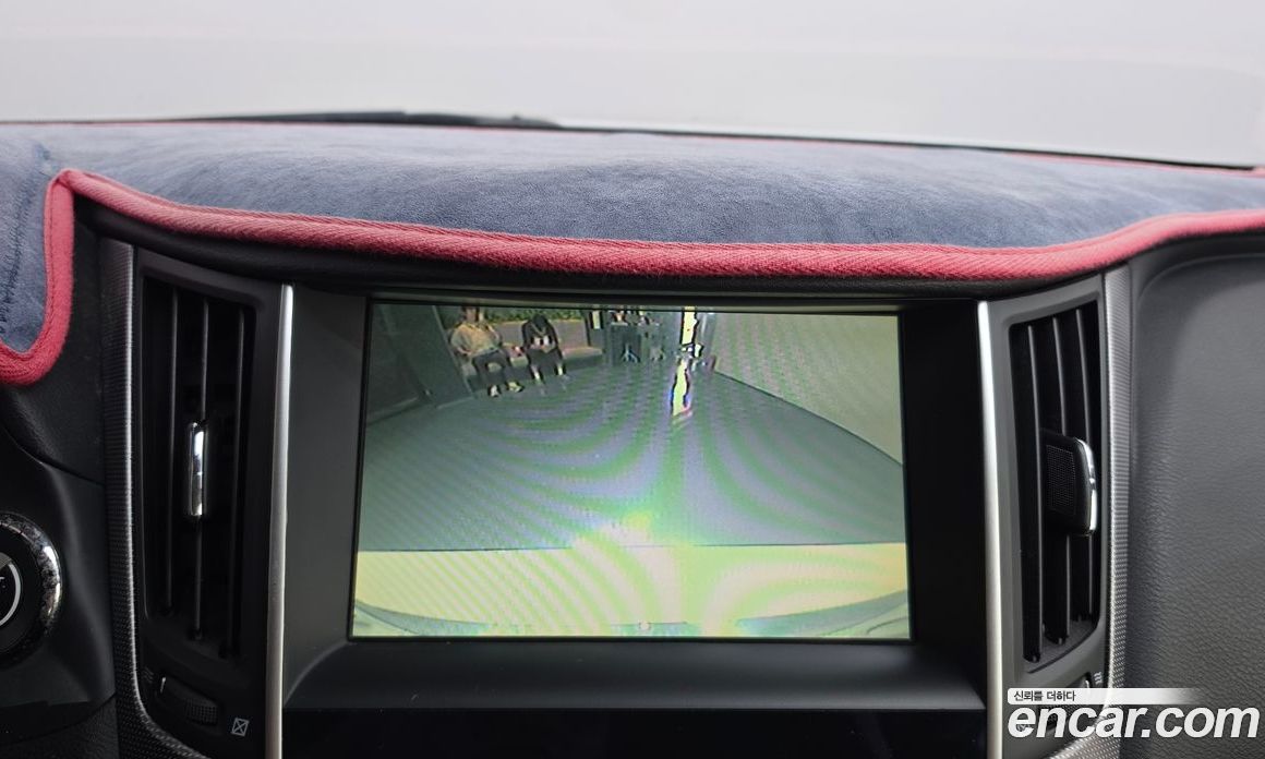 Infiniti Q50 фото 14