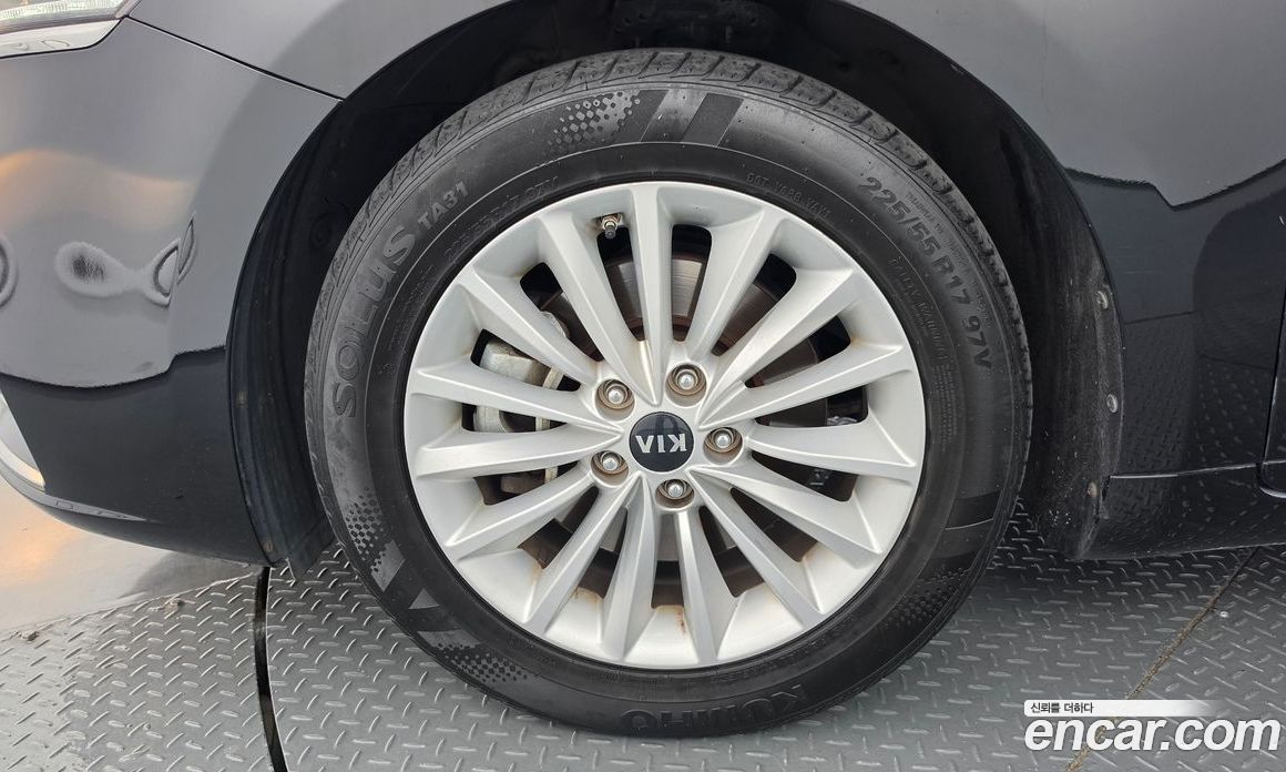Kia K7 2nd Gen фото 5