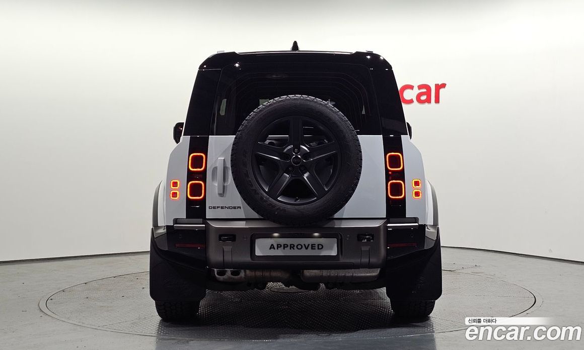 Land Rover Defender (L663) фото 7