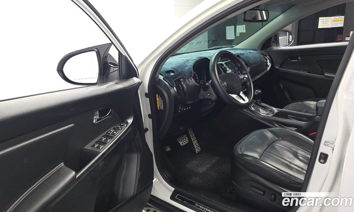 Kia Sportage 3rd Gen фото 10