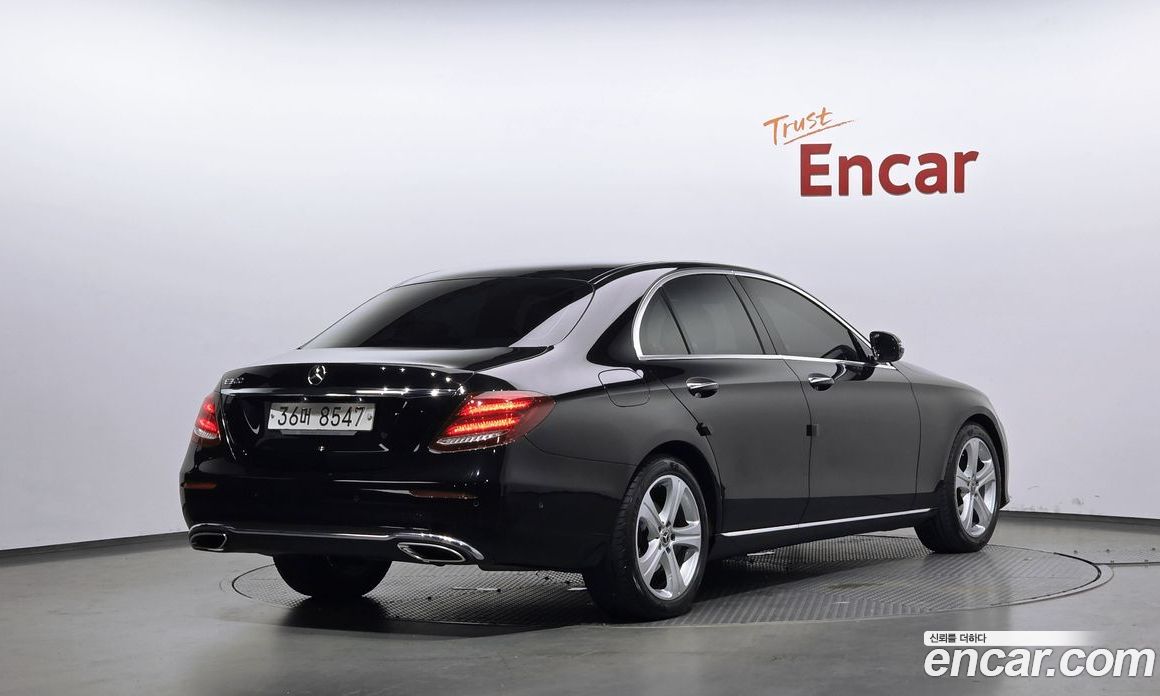 Mercedes-Benz E-Class W213 фото 2
