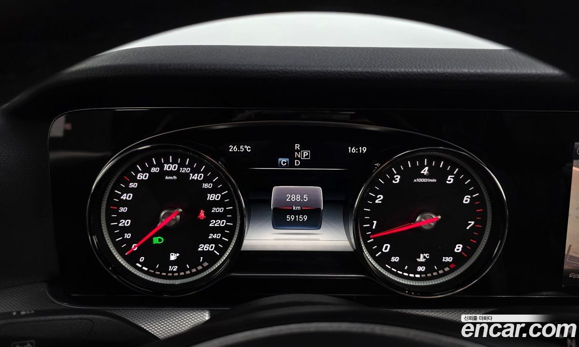 Mercedes-Benz E-Class W213 фото 8