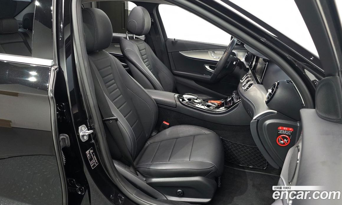 Mercedes-Benz E-Class W213 фото 11
