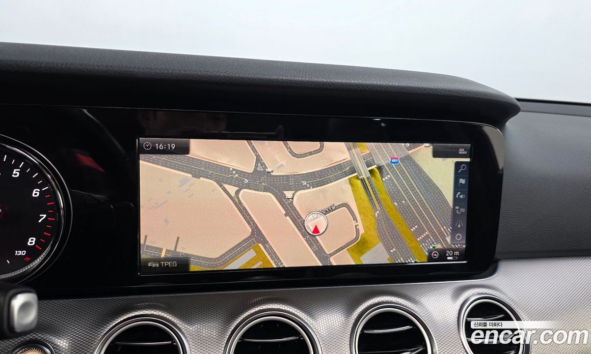 Mercedes-Benz E-Class W213 фото 14