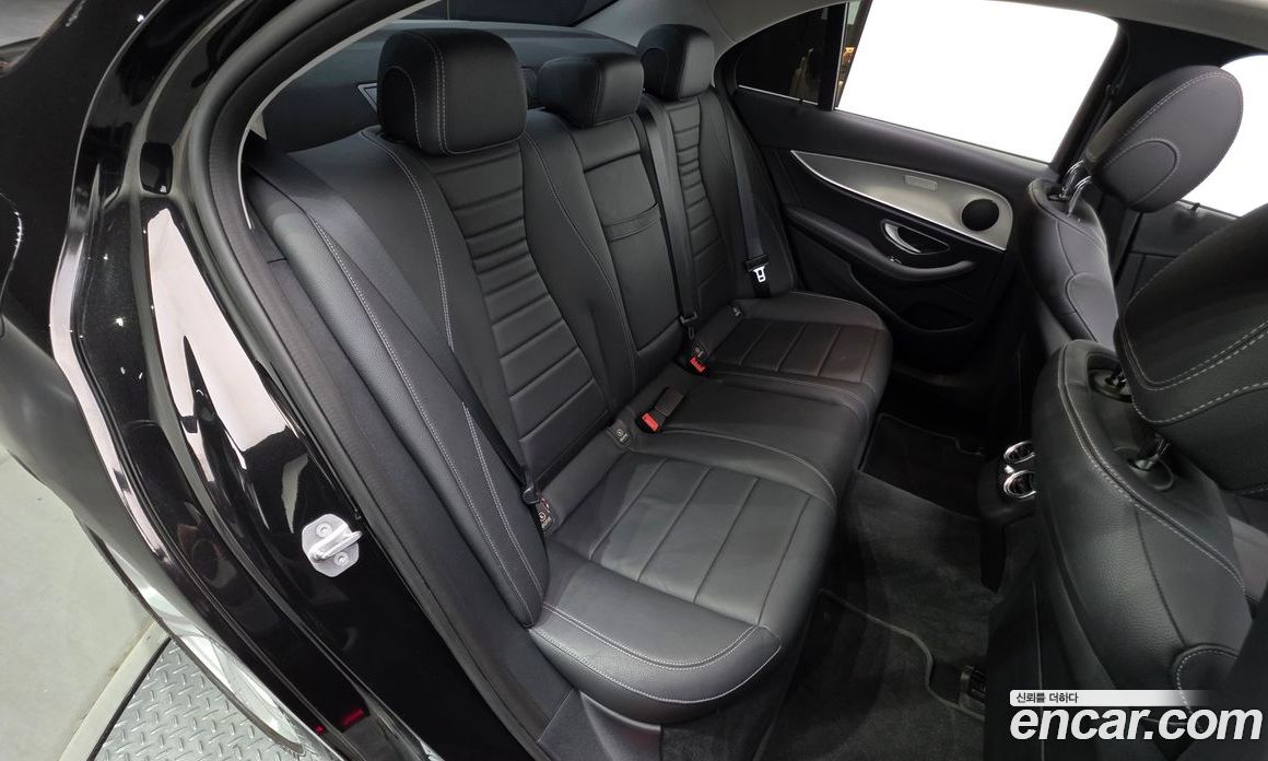 Mercedes-Benz E-Class W213 фото 26