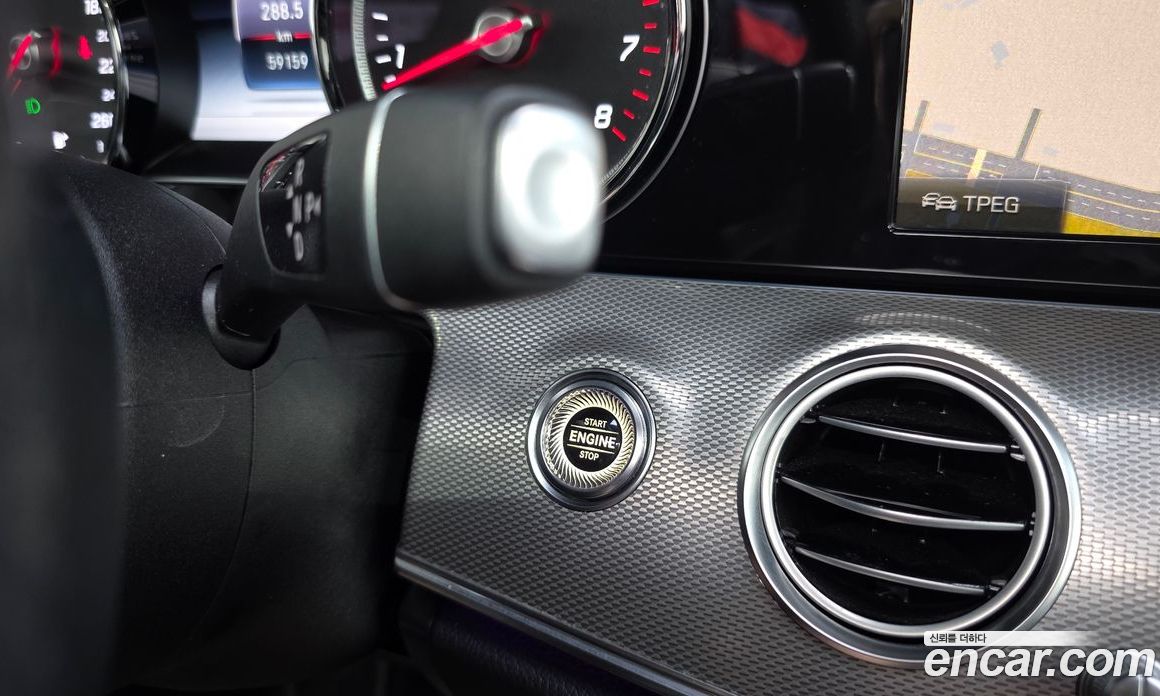 Mercedes-Benz E-Class W213 фото 28