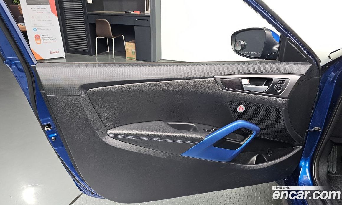 Hyundai Veloster Restyling фото 24