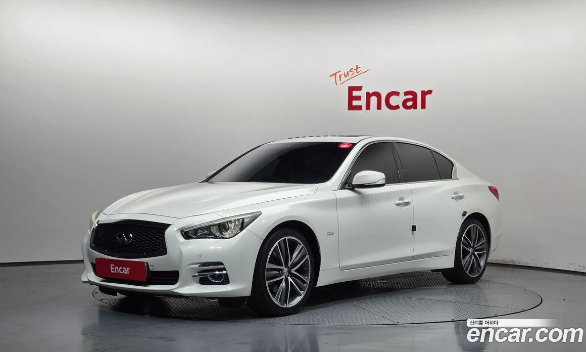 Infiniti Q50