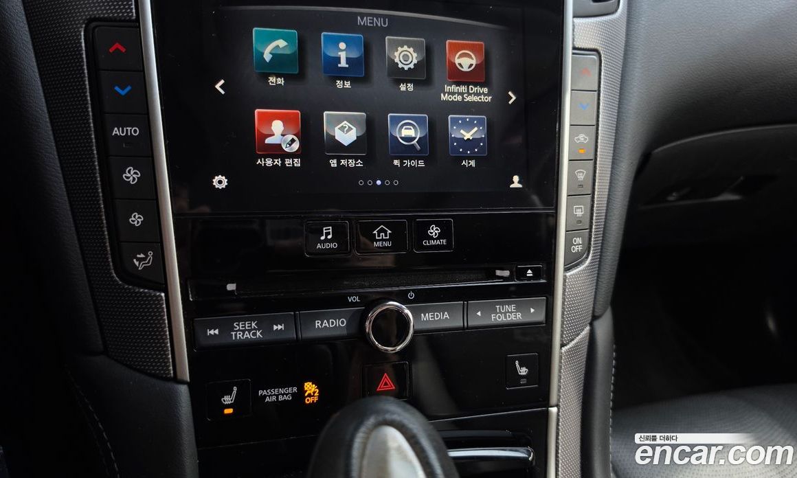 Infiniti Q50 фото 16