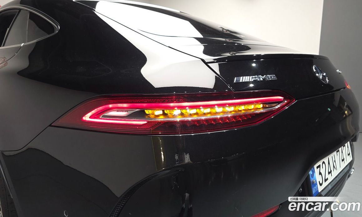 Mercedes-Benz AMG GT фото 23