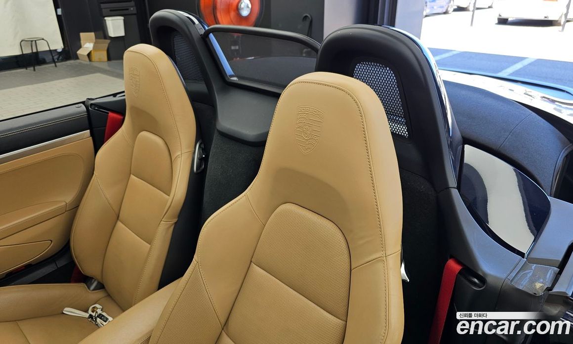 Porsche 718 Boxster фото 26