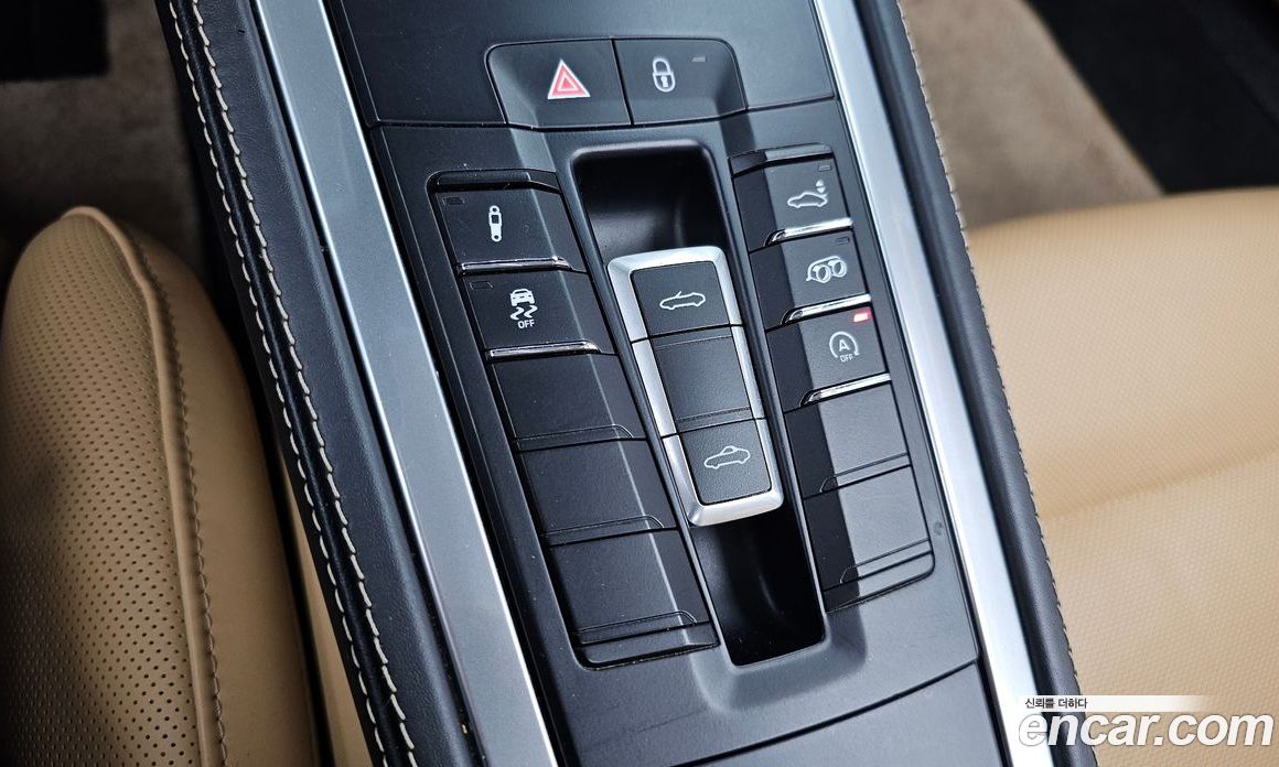Porsche 718 Boxster фото 33