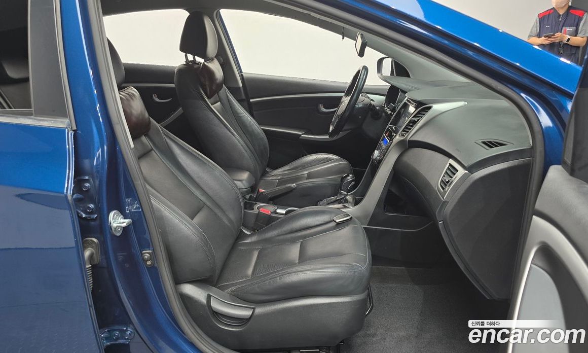 Hyundai i30 2nd Gen фото 11