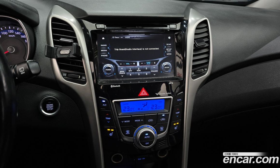 Hyundai i30 2nd Gen фото 14