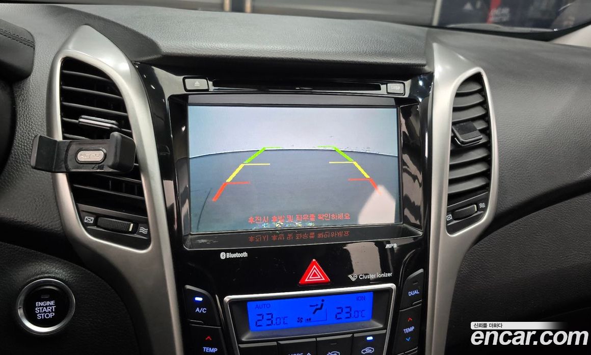 Hyundai i30 2nd Gen фото 15