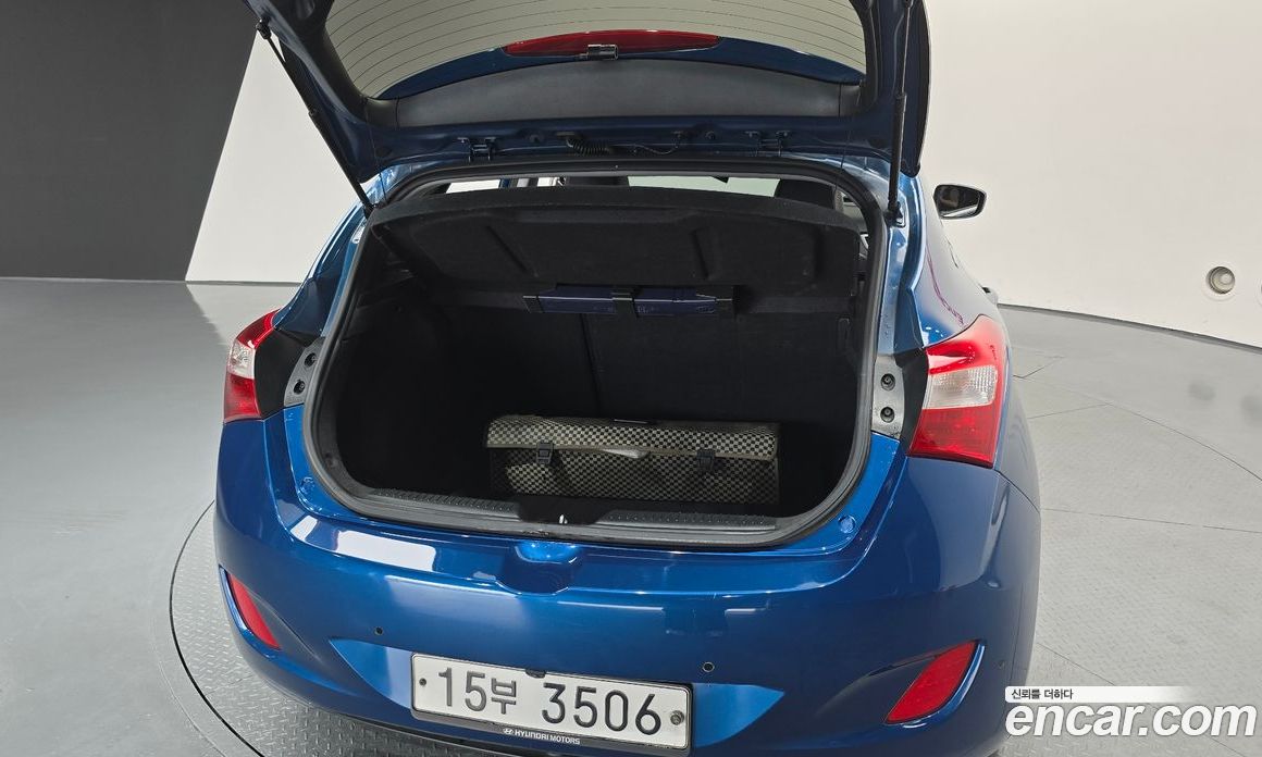 Hyundai i30 2nd Gen фото 20