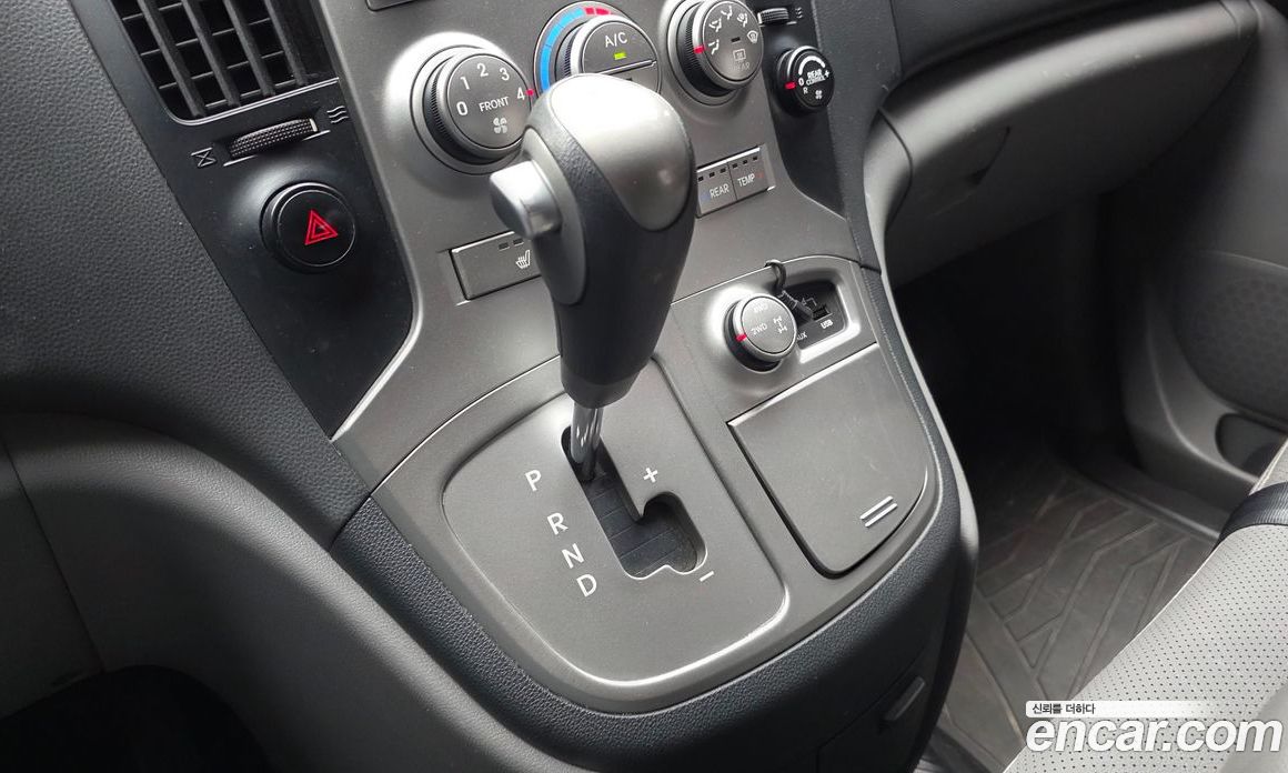 Hyundai Grand Starex фото 9