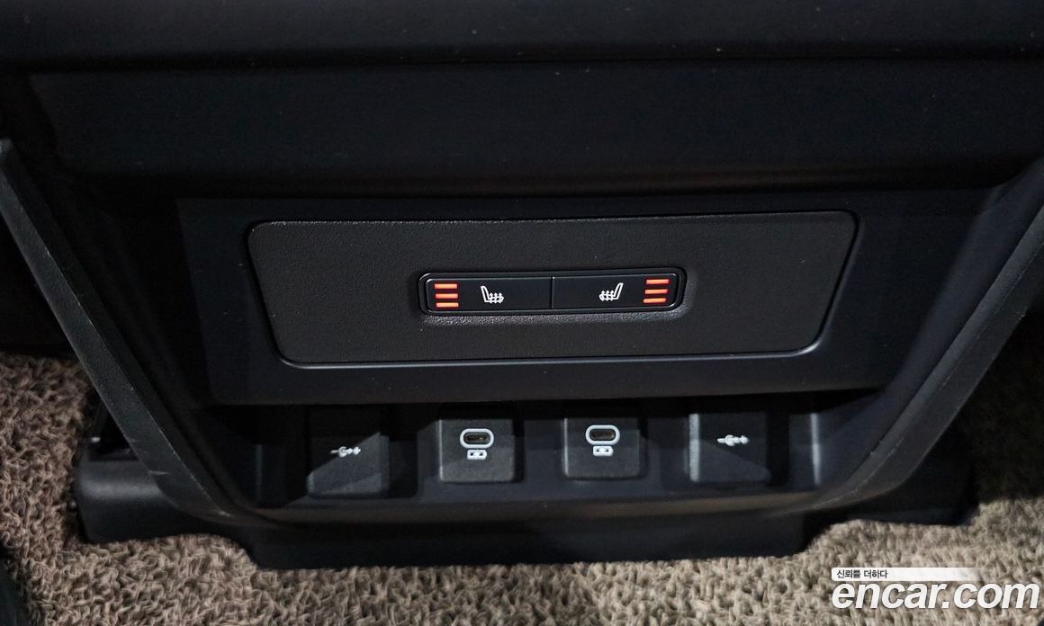 Land Rover Defender (L663) фото 17