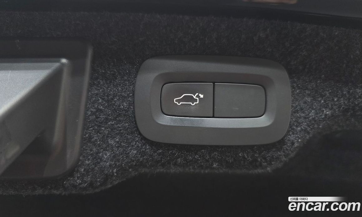 Volvo S90 фото 19
