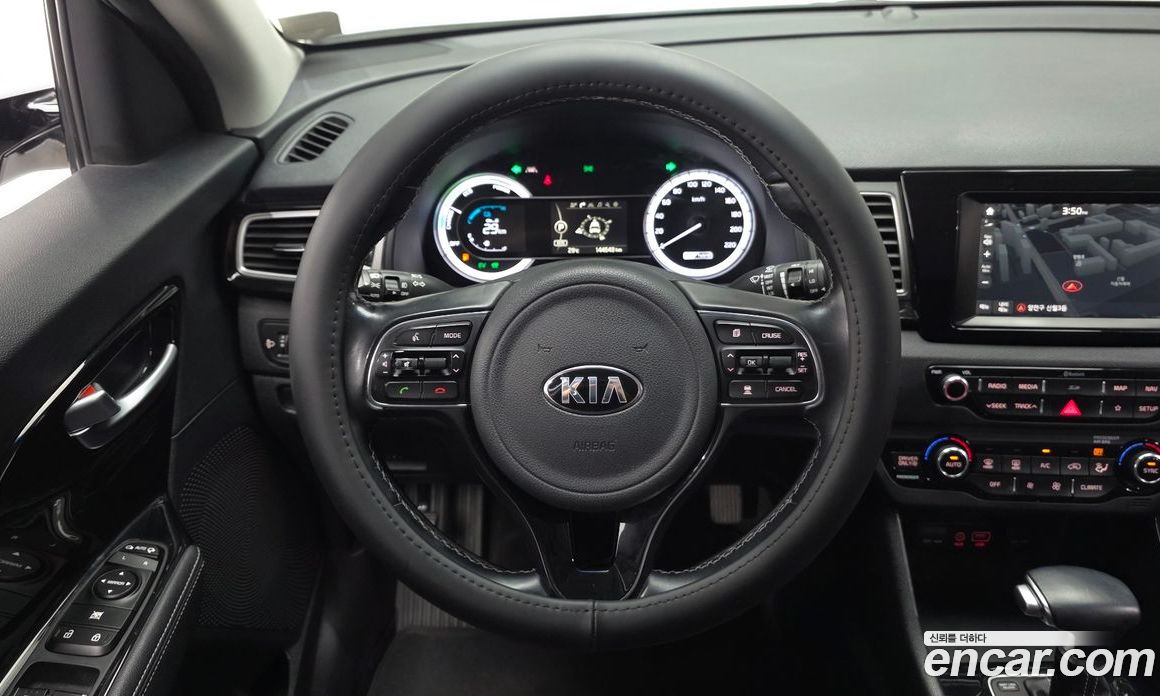 Kia Niro фото 13