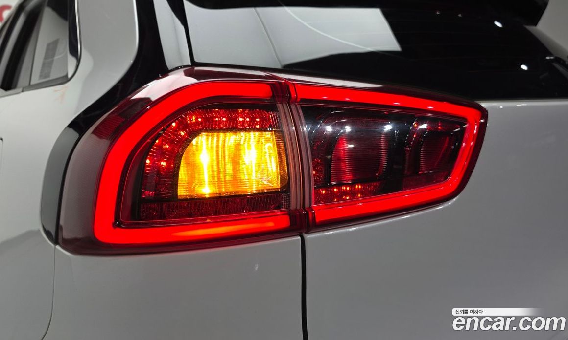 Kia Niro фото 23