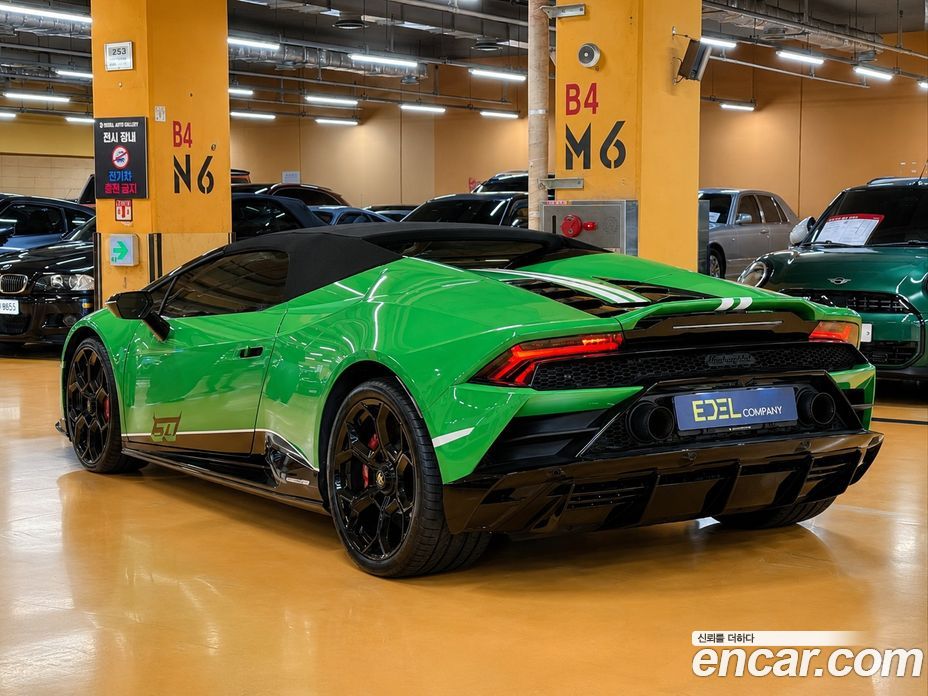 Lamborghini Huracan фото 4