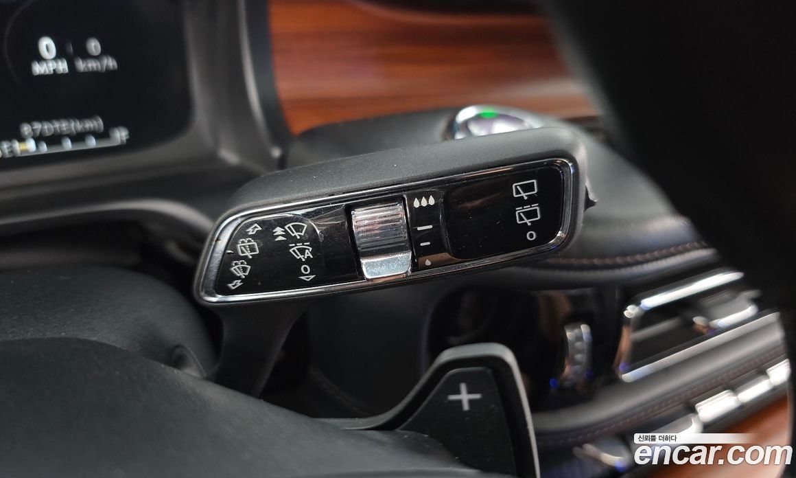 Lincoln Aviator 2nd Gen фото 17