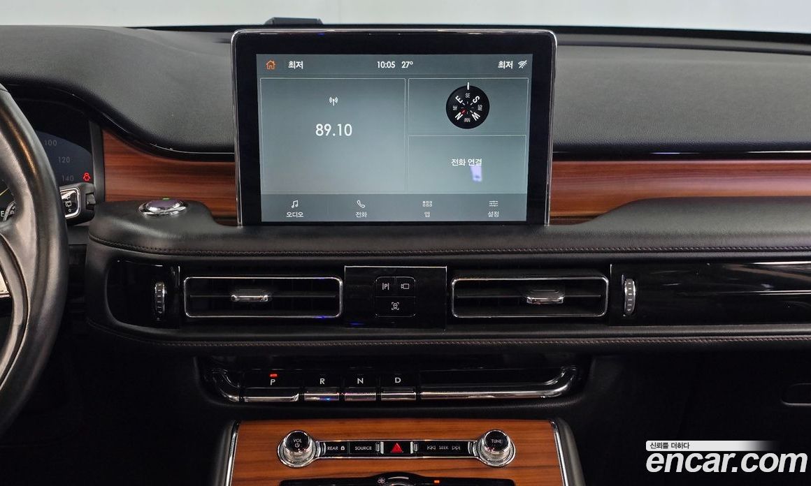 Lincoln Aviator 2nd Gen фото 28