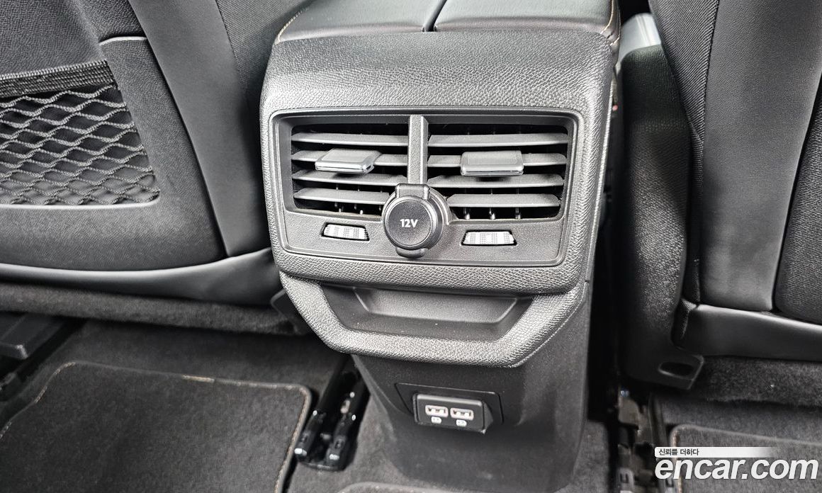 Peugeot 3008 2nd Gen фото 27