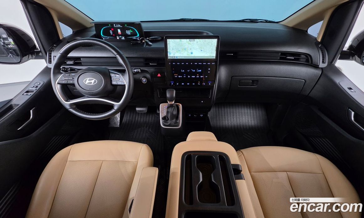 Hyundai Staria фото 6